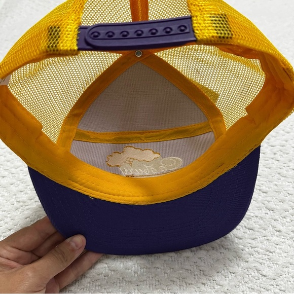 Rare Cadbury World Purple Baseball Cap Trucker Hat One Size Fits All Adjustable - Picture 9 of 9